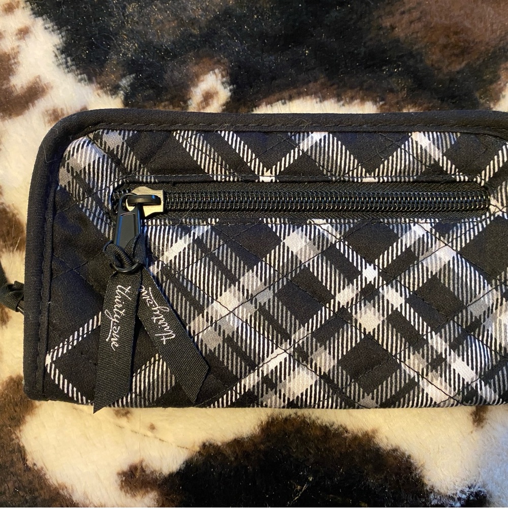 Thirty-One Black and White Belt Bag with Plaid Design
